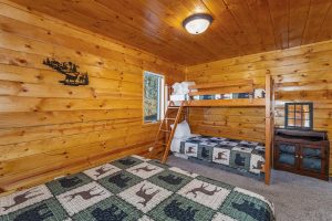 984 Darrell Ave, , Phillips,  WI 54555 United States