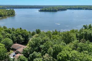 Off Shangri La, , Eagle River,  WI 54521 United States