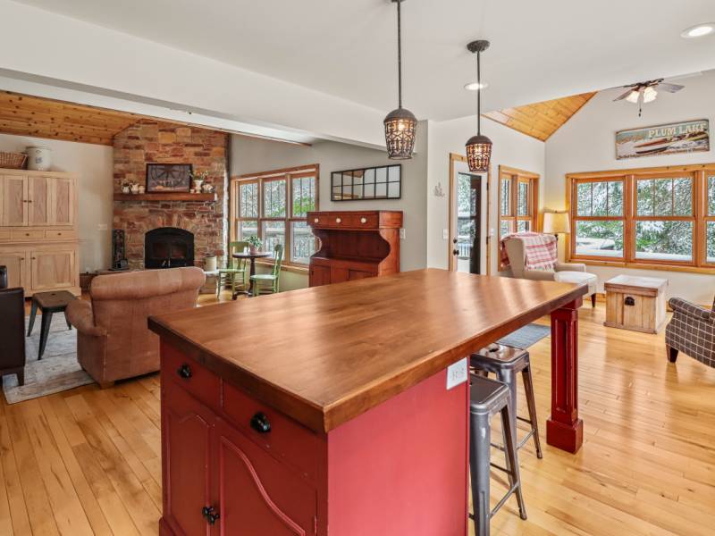 2962 Pine Crest Ln, , Sayner,  WI 54560 United States
