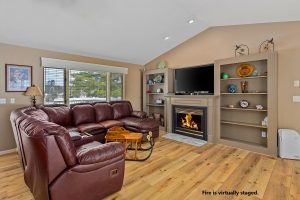 203 River St, , Eagle River,  WI 54521 United States