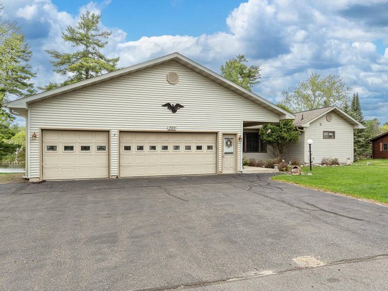 203 River St, , Eagle River,  WI 54521 United States