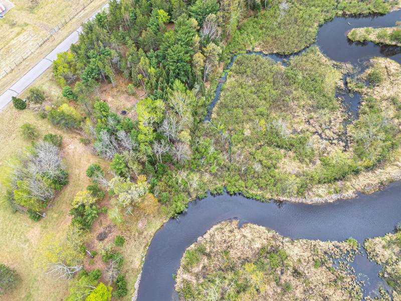 611 N Dyer Farm Rd, , Eagle River,  WI 54521 United States