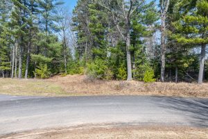 17 On Aquila Ct, , Eagle River,  WI 54521 United States