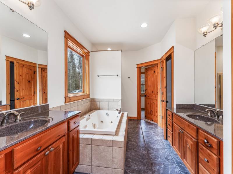 1940 Wood Dale Tr, , Eagle River,  WI 54521 United States