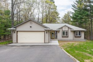 3725 Oakcrest Ln, , Eagle River,  WI 54521 United States