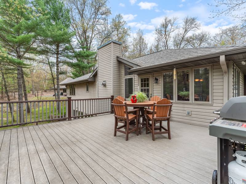 3725 Oakcrest Ln, , Eagle River,  WI 54521 United States