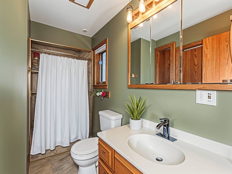 3725 Oakcrest Ln, , Eagle River,  WI 54521 United States