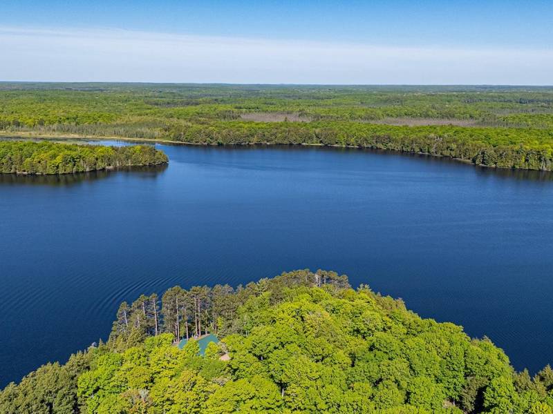 House/8221 Trails End Rd, , Land O Lakes,  WI 54540 United States