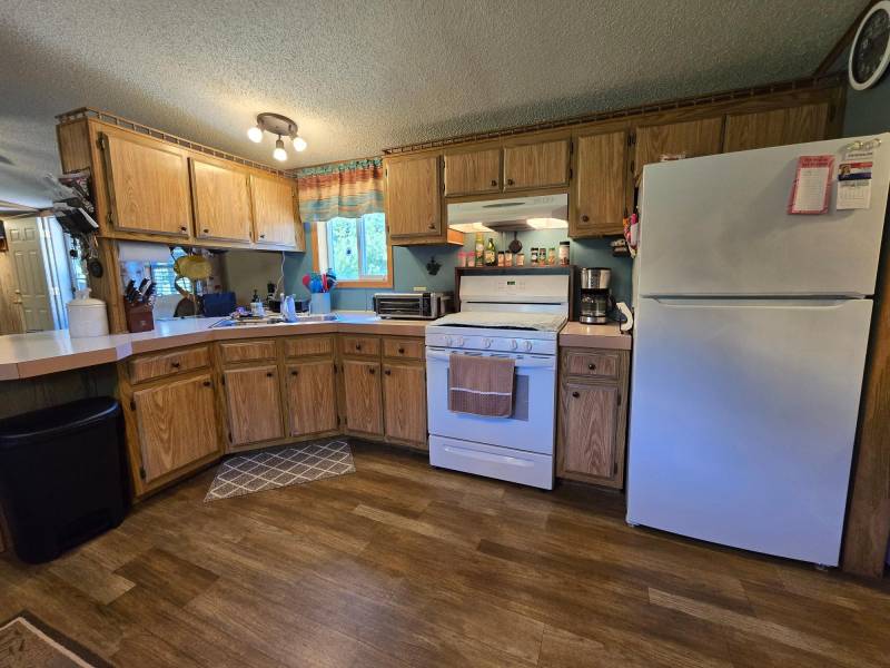 N10813 Honeybee Ln, , King,  WI 54487 United States