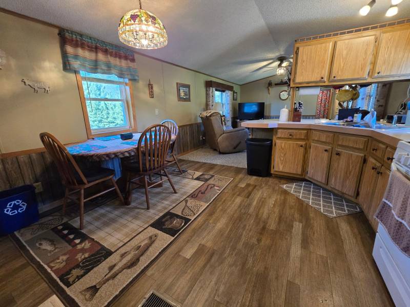 N10813 Honeybee Ln, , King,  WI 54487 United States