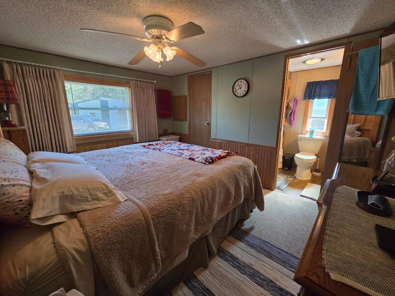 N10813 Honeybee Ln, , King,  WI 54487 United States