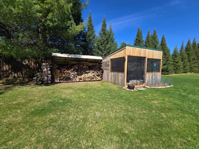 N10813 Honeybee Ln, , King,  WI 54487 United States