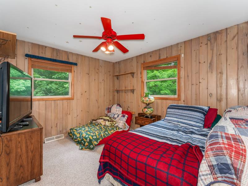 1719 McKinley Blvd, , Eagle River,  WI 54521 United States