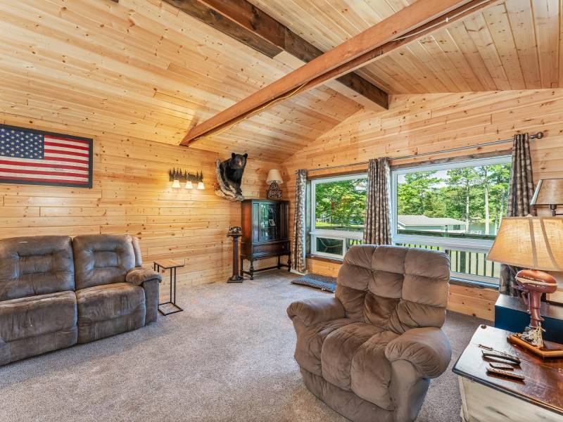 609 N Bond St, , Eagle River,  WI 54521 United States