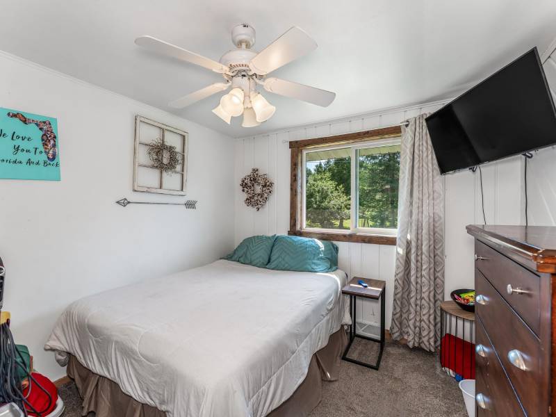 609 N Bond St, , Eagle River,  WI 54521 United States