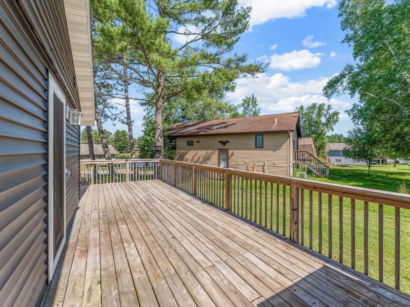 609 N Bond St, , Eagle River,  WI 54521 United States