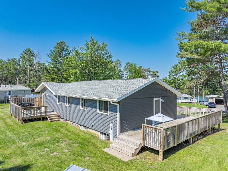 609 N Bond St, , Eagle River,  WI 54521 United States