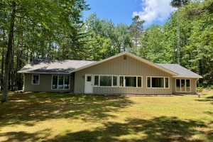 758 Loon Lake, , Eagle River,  WI 54521 United States