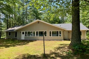758 Loon Lake, , Eagle River,  WI 54521 United States
