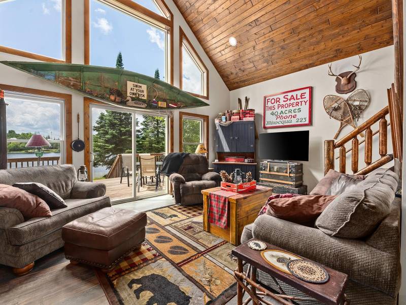 7679N Little Pine Rd, , Oma,  WI 54534 United States