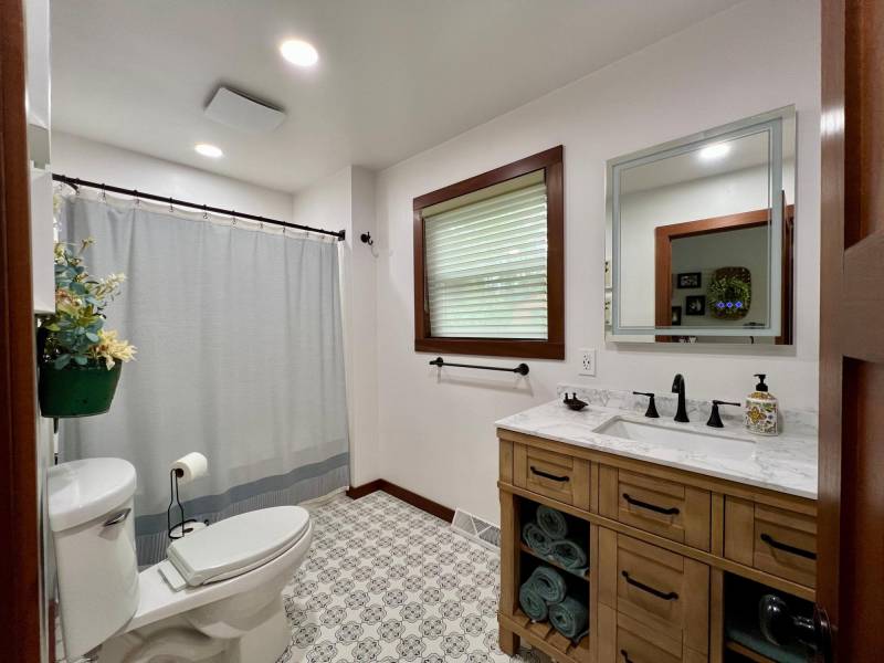 10746 Pat Phalen Rd, , Nashville,  WI 54520 United States