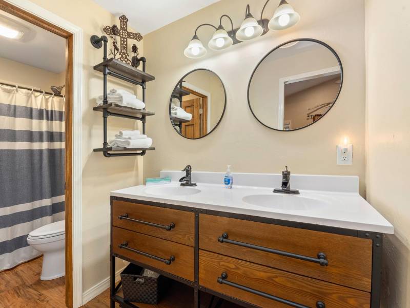 1177 Eagle Wings Ln, , Eagle River,  WI 54521 United States