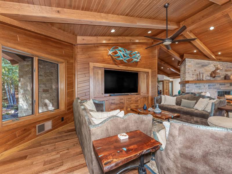 1612 McKinley Blvd, , Eagle River,  WI 54521 United States