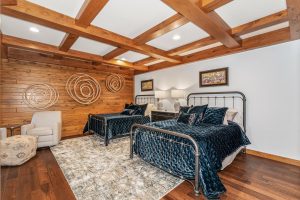 1612 McKinley Blvd, , Eagle River,  WI 54521 United States