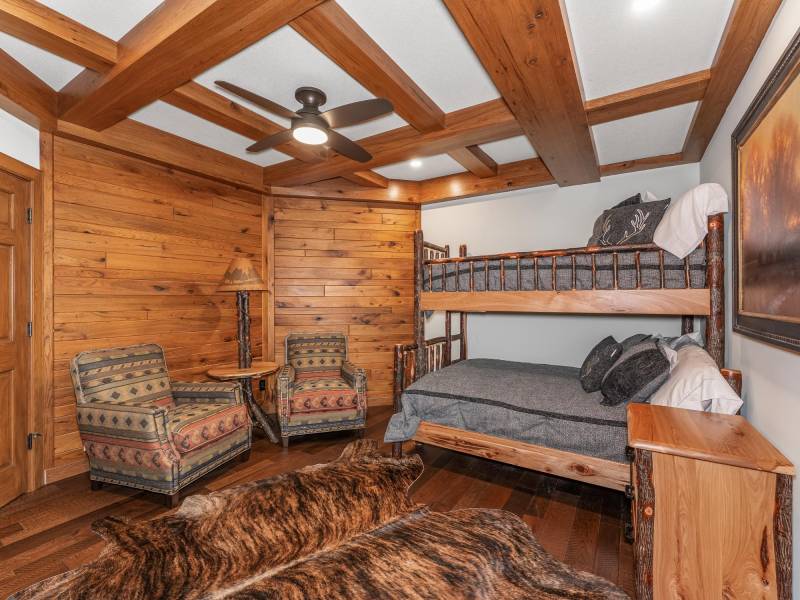 1612 McKinley Blvd, , Eagle River,  WI 54521 United States