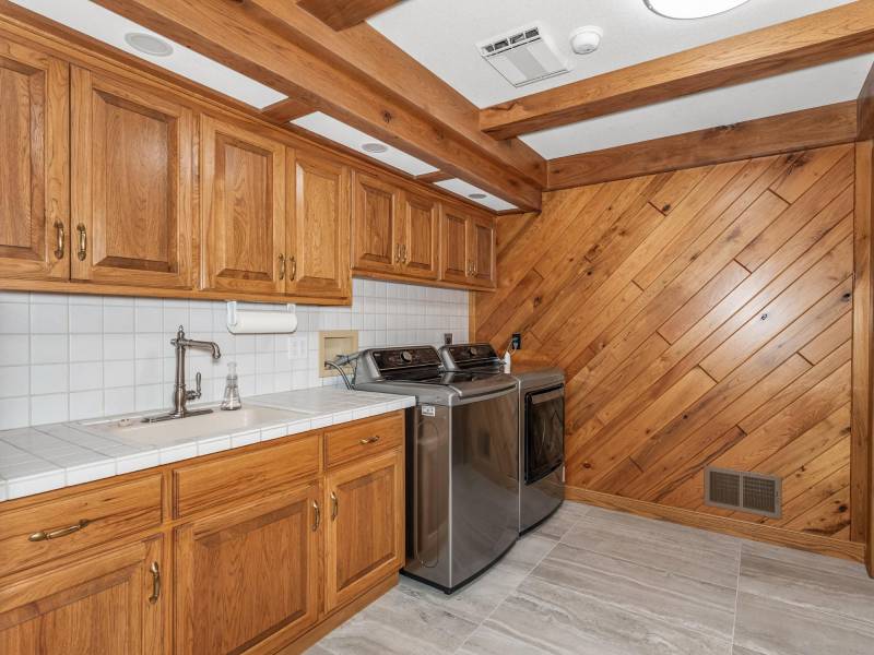 1612 McKinley Blvd, , Eagle River,  WI 54521 United States