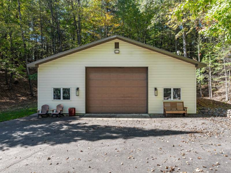 1612 McKinley Blvd, , Eagle River,  WI 54521 United States