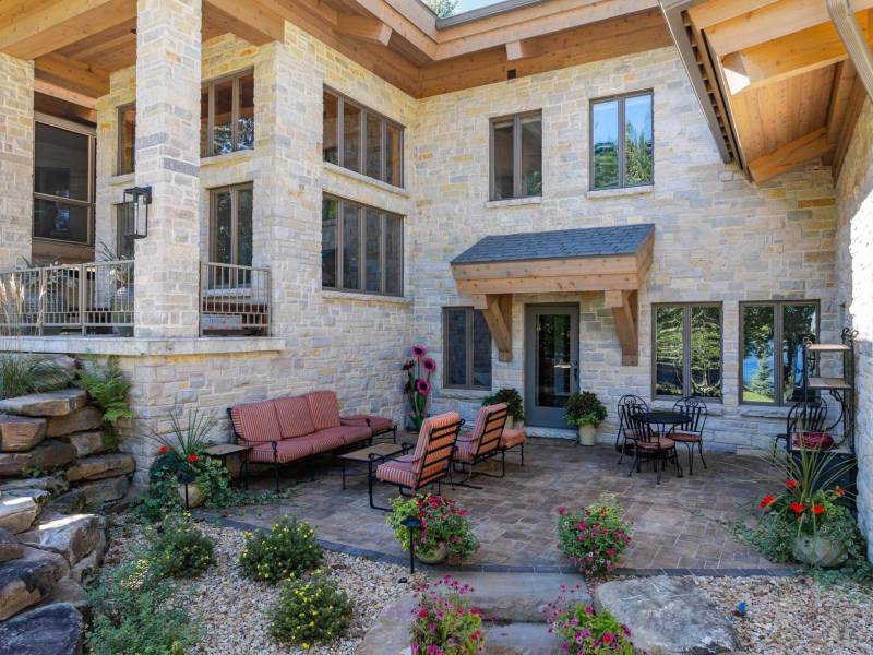 1612 McKinley Blvd, , Eagle River,  WI 54521 United States