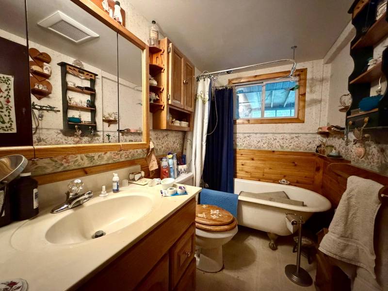 2640 Winquist Rd, Pelican, Pelican,  WI 54501 United States