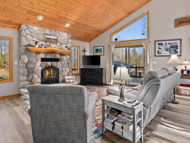 9063 Burnham Lake Rd, , Lake Tomahawk,  WI 54539 United States