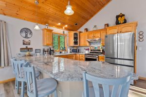 9063 Burnham Lake Rd, , Lake Tomahawk,  WI 54539 United States