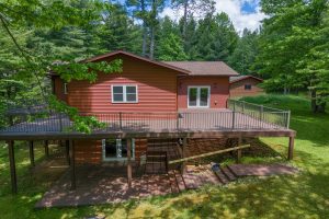 , Florence,  WI 54121 USA