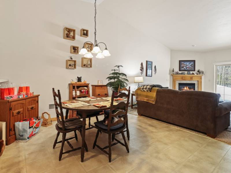 303/303 Christopher St, , Eagle River,  WI 54521 USA