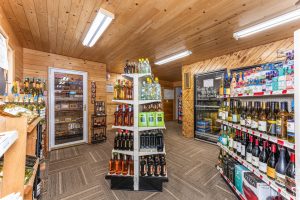 667 HWY 45, Town of Lincoln, Eagle River,  WI 54521 USA