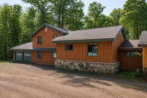 667 HWY 45, Town of Lincoln, Eagle River,  WI 54521 USA