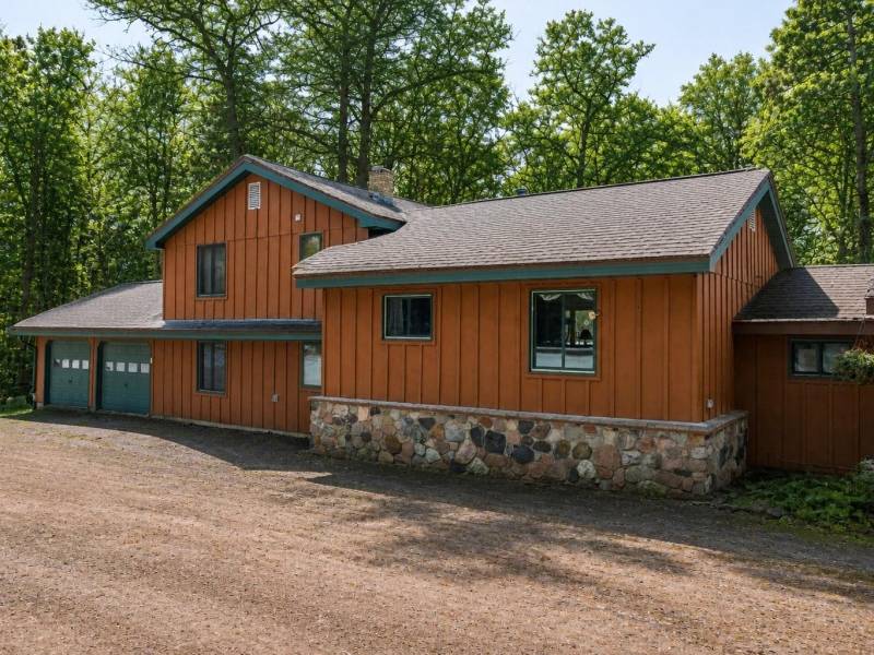 667 HWY 45, Town of Lincoln, Eagle River,  WI 54521 USA