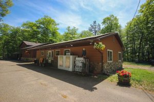 667 HWY 45, Town of Lincoln, Eagle River,  WI 54521 USA
