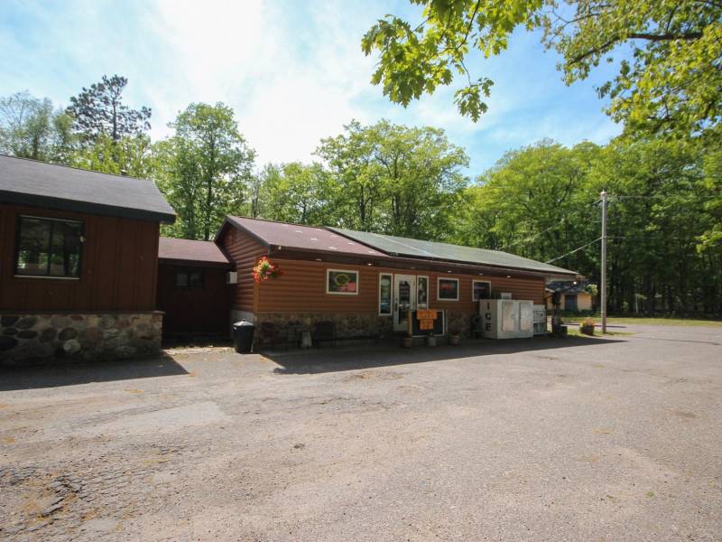 667 HWY 45, Town of Lincoln, Eagle River,  WI 54521 USA