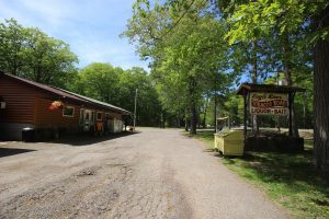 667 HWY 45, Town of Lincoln, Eagle River,  WI 54521 USA
