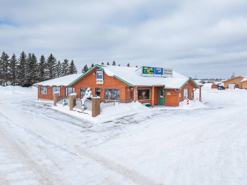 904 N Railroad St, , Eagle River,  WI 54521