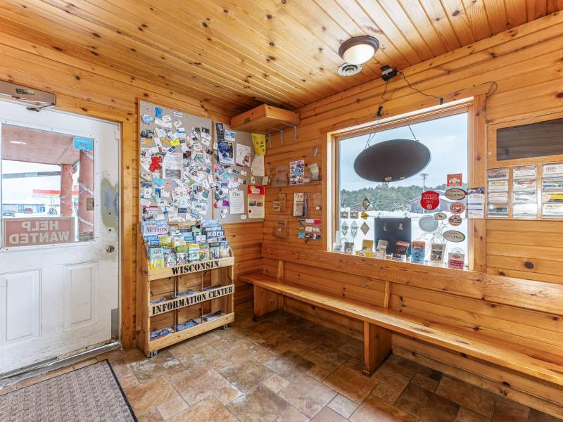 904 N Railroad St, , Eagle River,  WI 54521