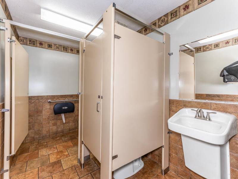 904 N Railroad St, , Eagle River,  WI 54521