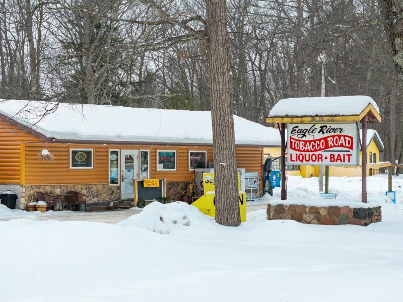 667 HWY 45, Town of Lincoln, Eagle River,  WI 54521 USA