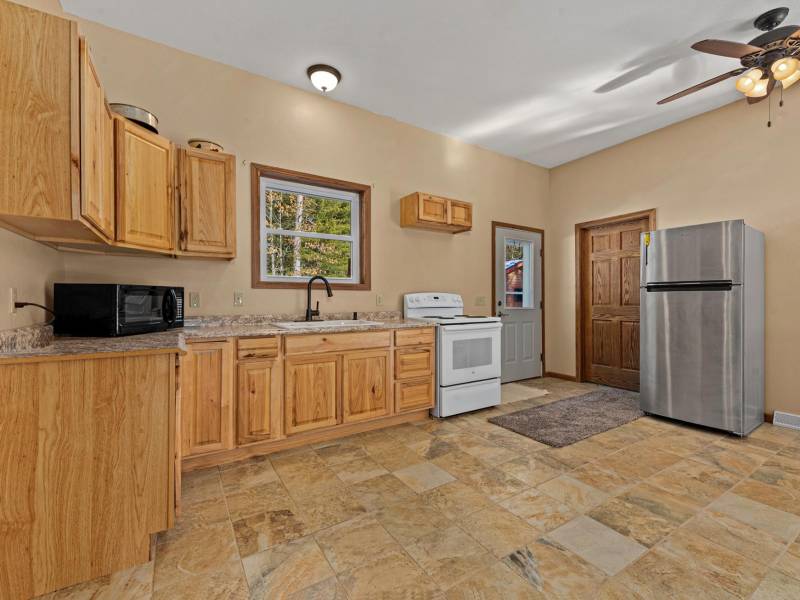 , Florence,  WI 54121 USA