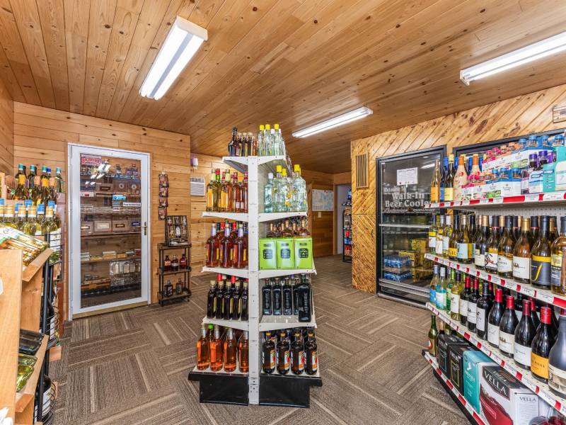 667 HWY 45, Town of Lincoln, Eagle River,  WI 54521 USA