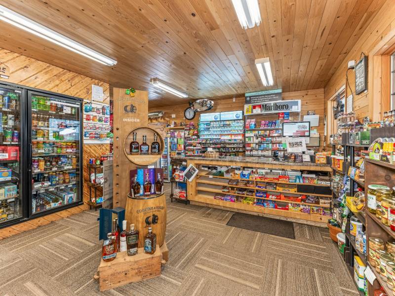 667 HWY 45, Town of Lincoln, Eagle River,  WI 54521 USA